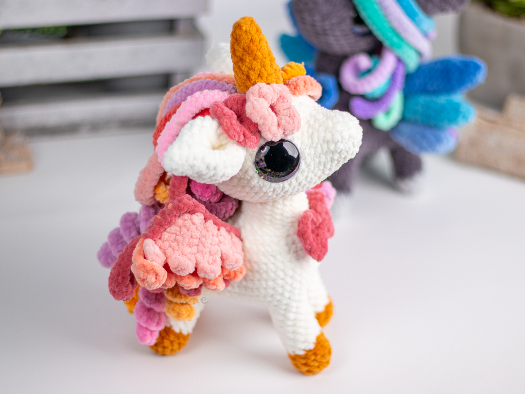 Solune the Unicorn • PDF Easy Amigurumi Pattern