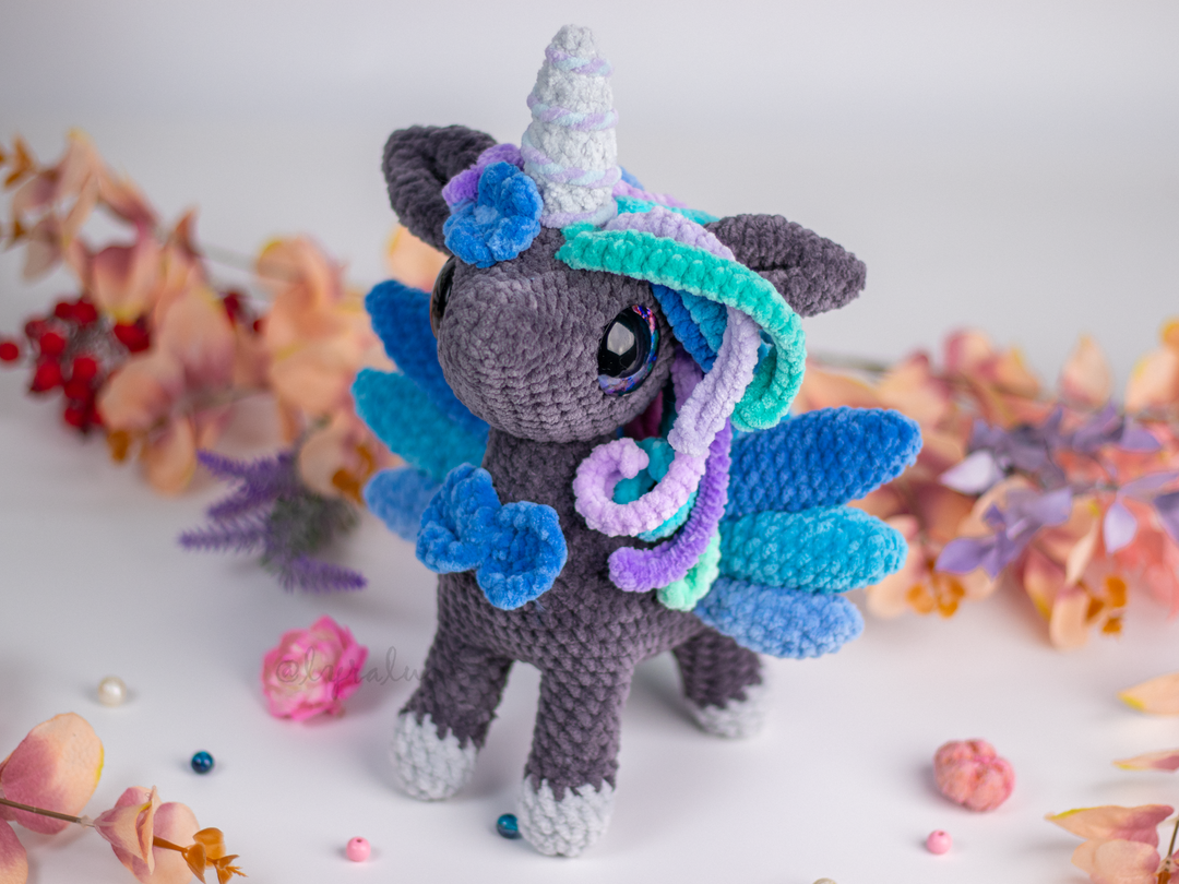 Solune the Unicorn • PDF Easy Amigurumi Pattern