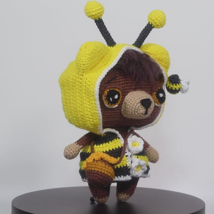 Maple the Bear • PDF Amigurumi Pattern